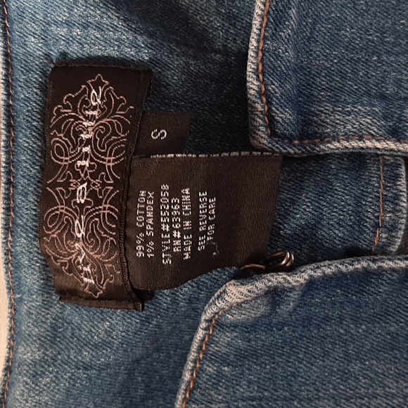 *3/$20* Cute Victorian-Inspired Denim Coat Small - Picture 6 of 6